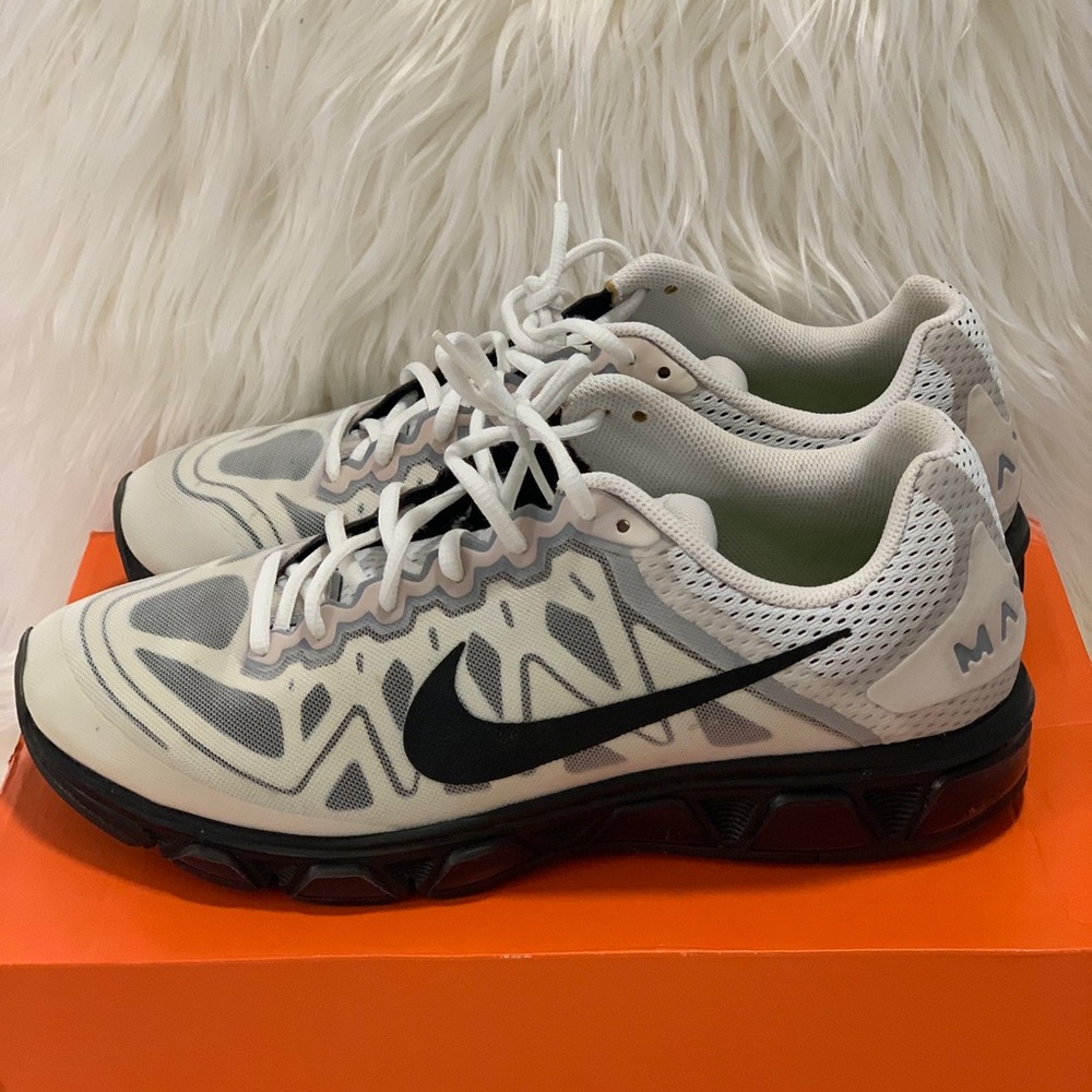 Men shoe